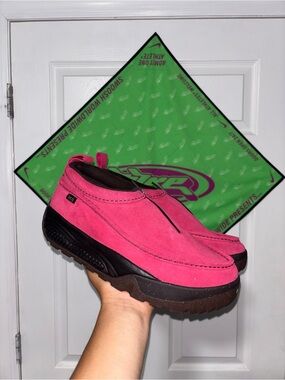 BNWT Nike ACG Izy 'Rush Pink' Men’s Size 10.5 Slides Slippers FV4317-600